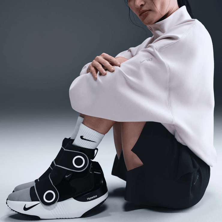 Nike Hyperboot Hyperice Angle 13