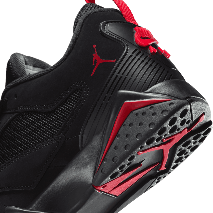 Air Jordan MVP 92 Bred Angle 3