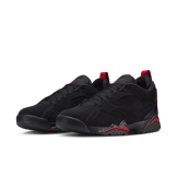 Jordan MVP 92 Bred Angle 0