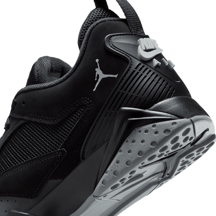 Jordan MVP 92 Black Wolf Grey Angle 0