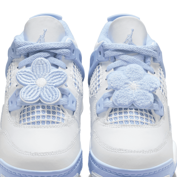 Air Jordan 4 Retro Forget Me Not (PS) Angle 6