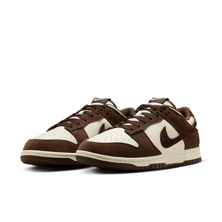 Nike Dunk Low Retro SE Pale Ivory Angle 2