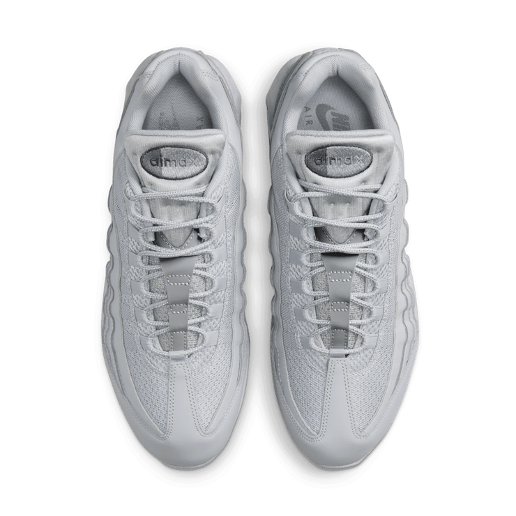Nike Air Max 95 OG Wolf Grey Angle 1
