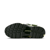 Jordan Trunner LX Luminous Green (W) Angle 3
