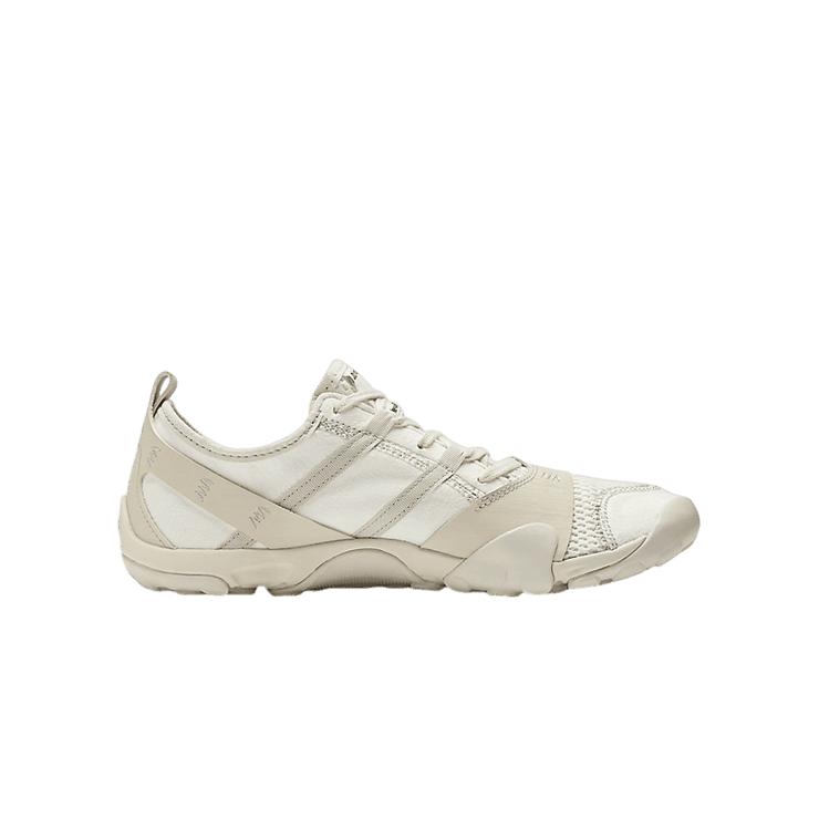 New Balance Minimus M10 District Vision Cloud Dancer Angle 6