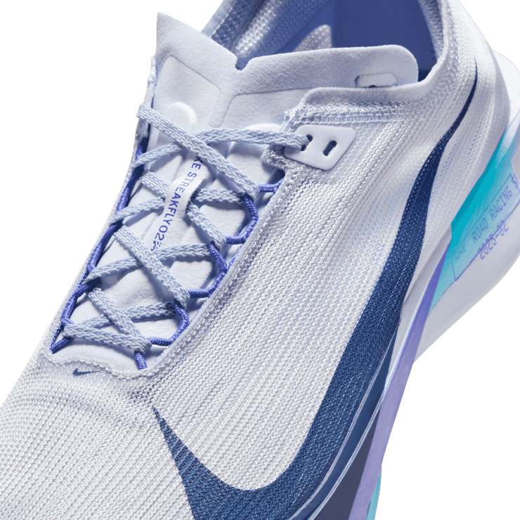Nike ZoomX StreakFly 2 Ghost Angle 4