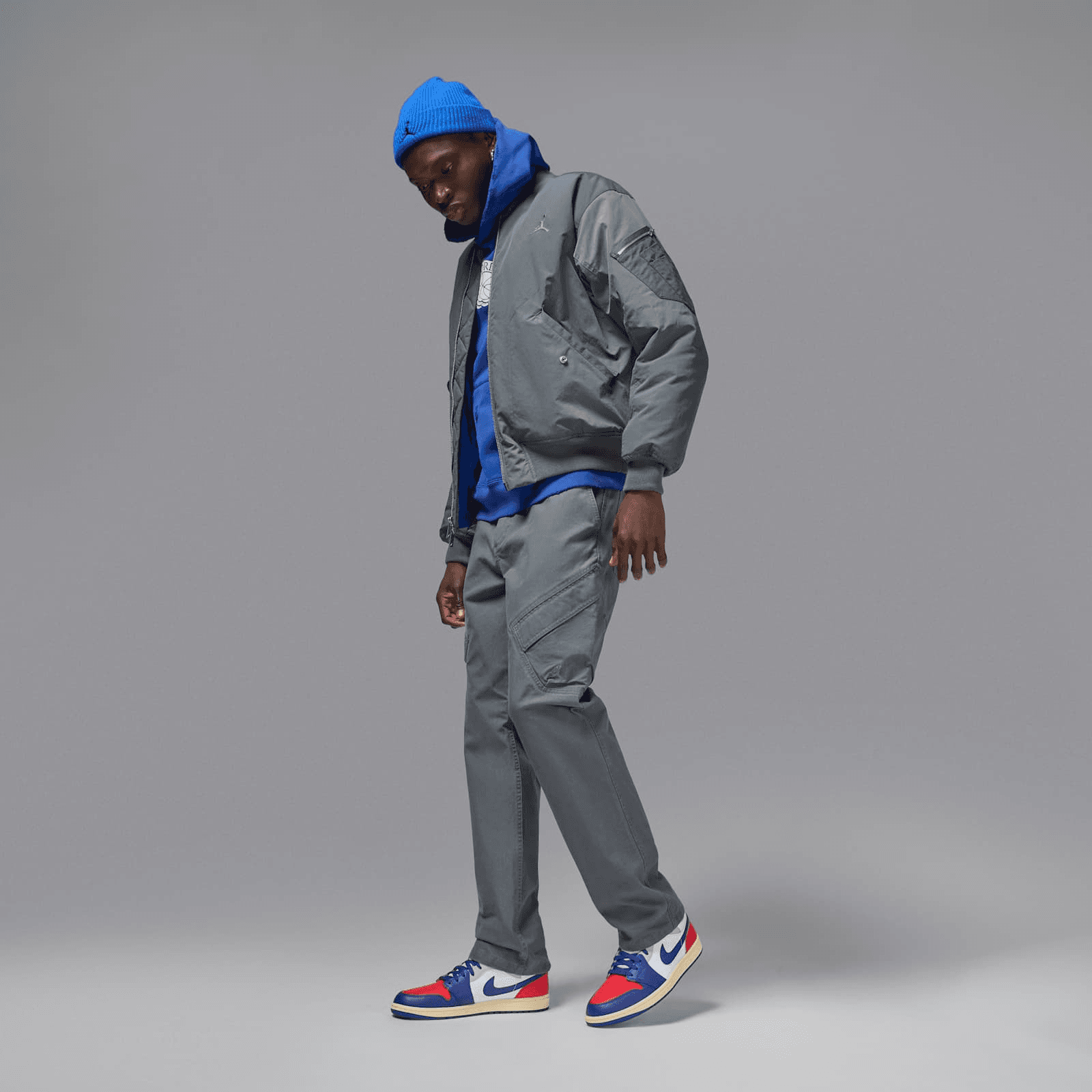 jordan 1 mid with pants