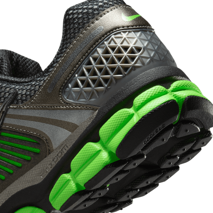 Nike Zoom Vomero 5 Metallic Pewter Green Strike Angle 7