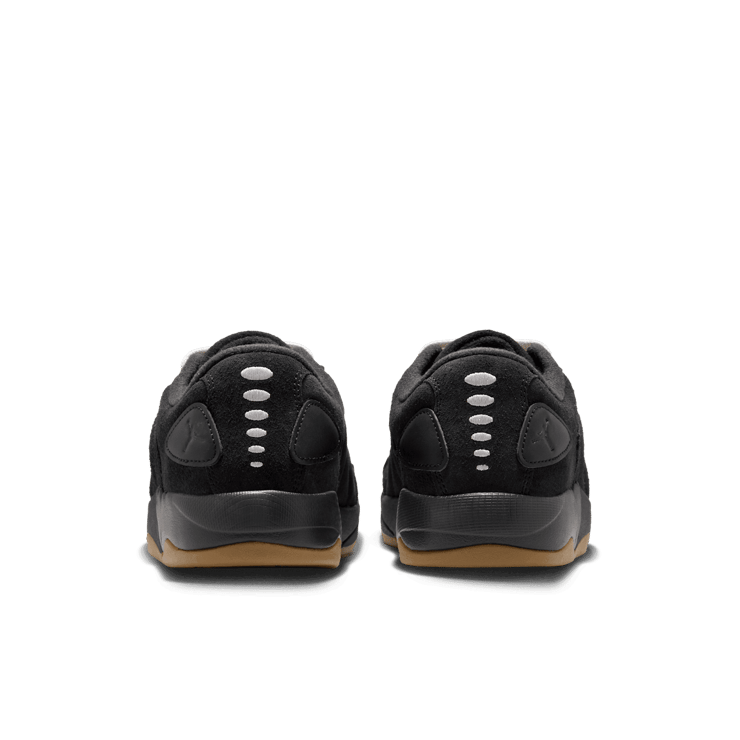 Jordan Session Black Gum Angle 2
