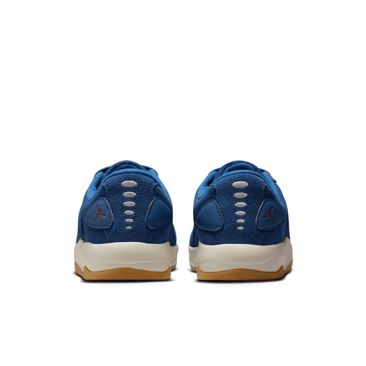 Jordan Session Storm Blue Angle 2
