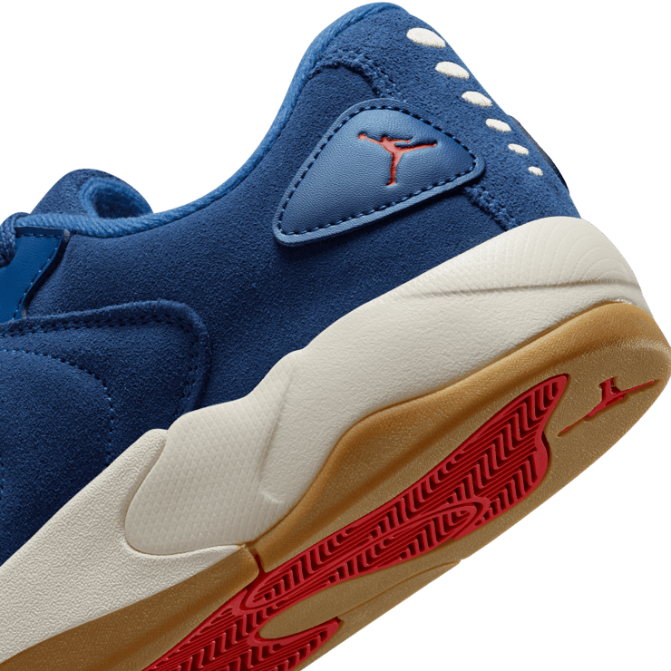 Jordan Session Storm Blue Angle 6