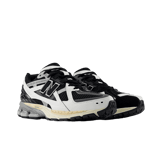 New Balance 1906U Black Sea Salt Magnet Angle 2