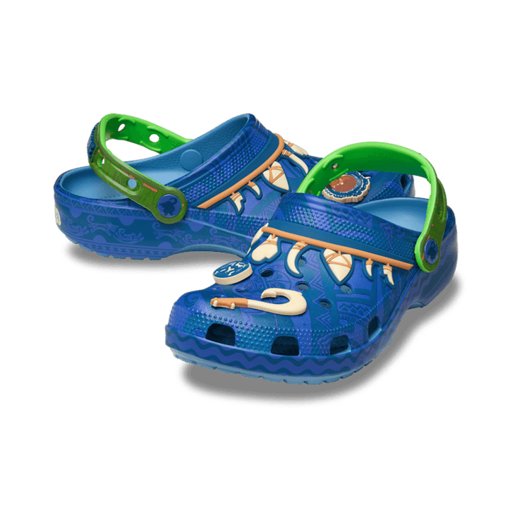 Crocs Classic Clog Disney Moana Maui Angle 0