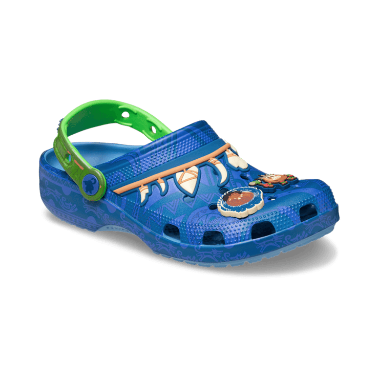 Crocs Classic Clog Disney Moana Maui Angle 3