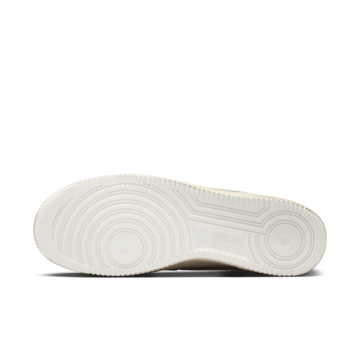 Nike Air Force 1 Low .SWOOSH Dirty Triple White Angle 0