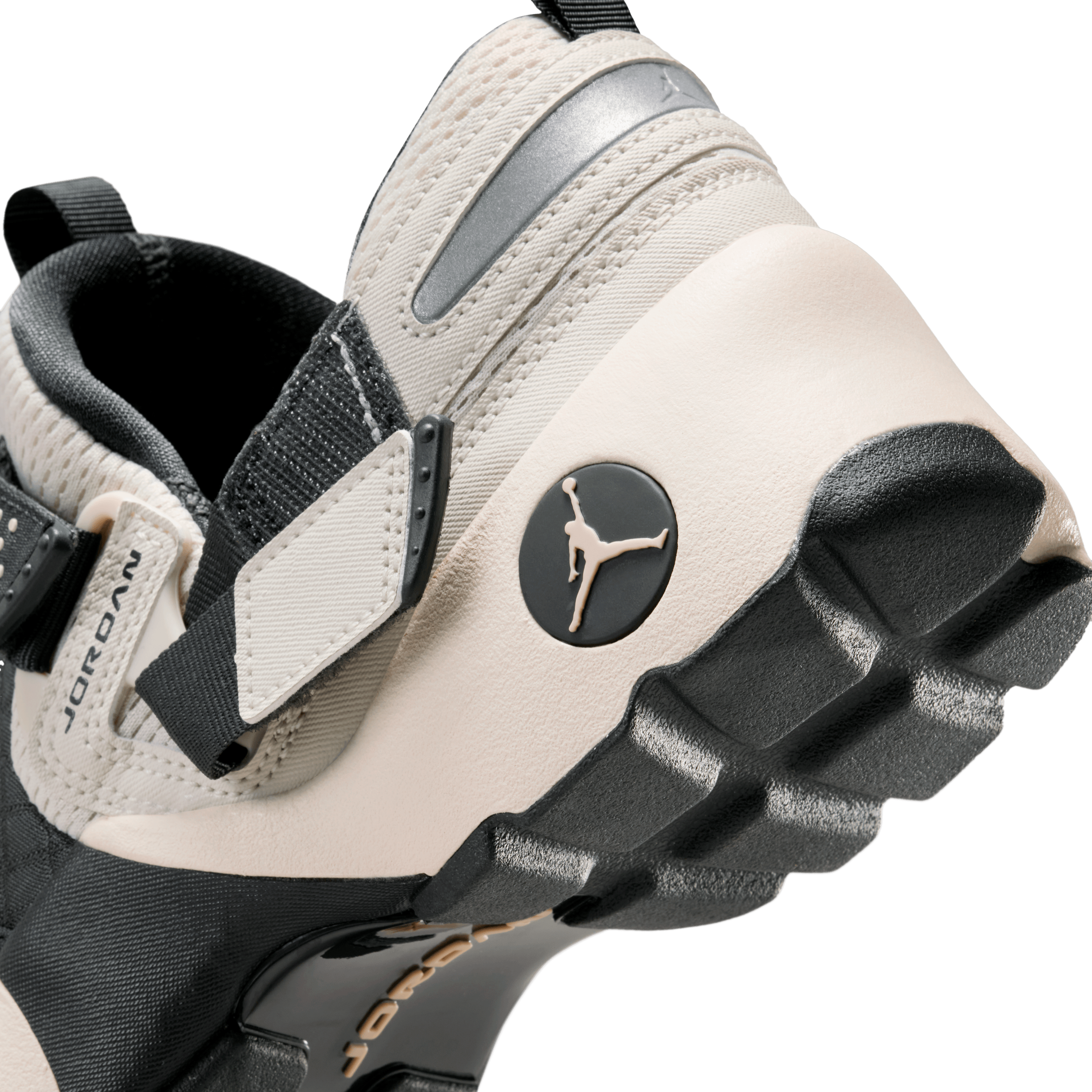 jordan zoom trunner ultimate light orewood brown