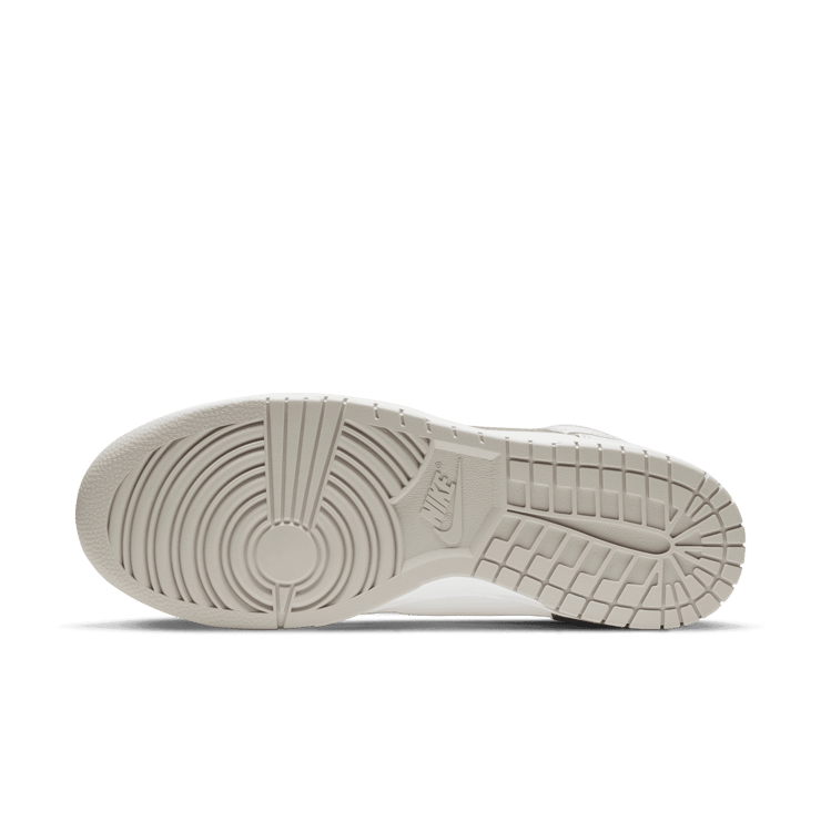Nike Dunk High Retro White Vast Grey Angle 0