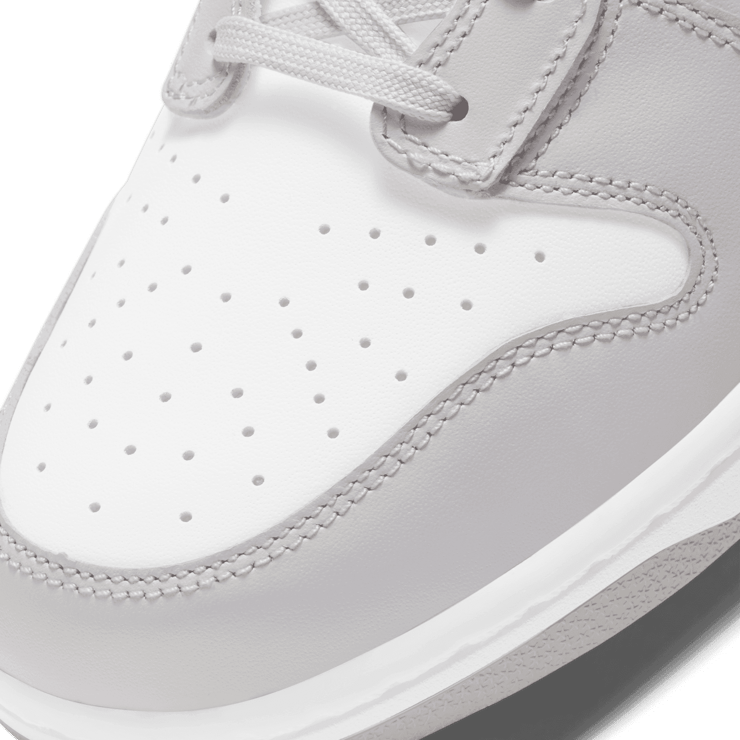 Nike Dunk High Retro White Vast Grey Angle 4