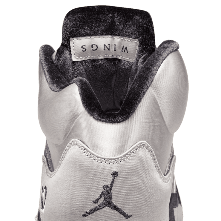 Air Jordan 5 Retro Wings (W) Angle 6