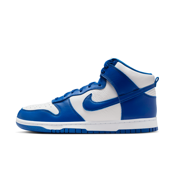Nike Dunk High Retro SE Kentucky (2025) Angle 3