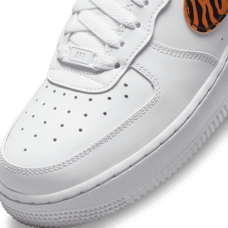 Nike Air Force 1 Low Tiger Stripe (W) Angle 4