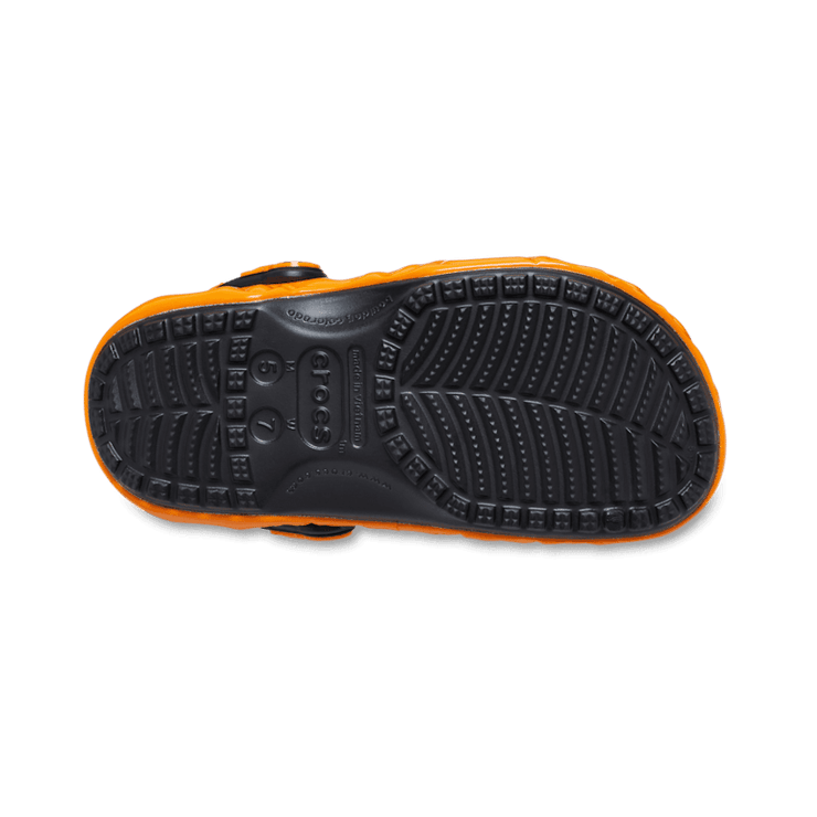 Crocs Classic Clog Pokémon Charizard vs. Blastoise Angle 1