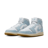 Air Jordan 1 Mid Denim (W) Angle 3