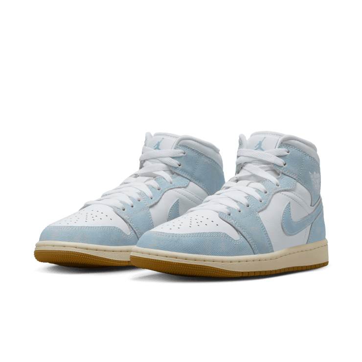 Air Jordan 1 Mid Denim (W) Angle 3