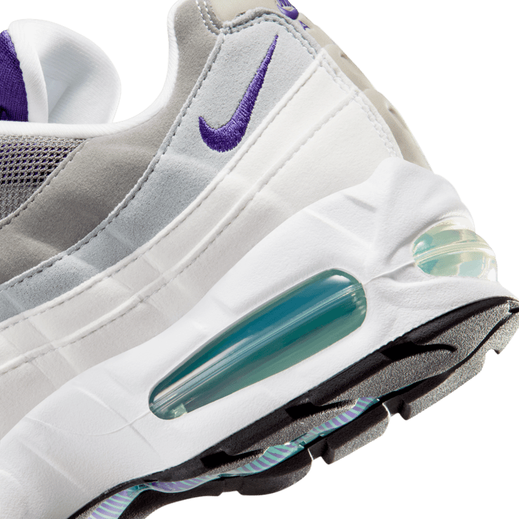Nike Air Max 95 OG Grape (W) (2026) Angle 6