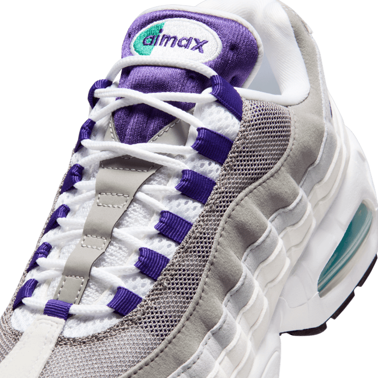 Nike Air Max 95 OG Grape (W) (2026) Angle 7