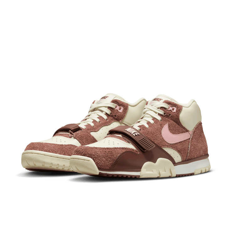 Nike Air Trainer 1 Valentine's Day (2023) Angle 2