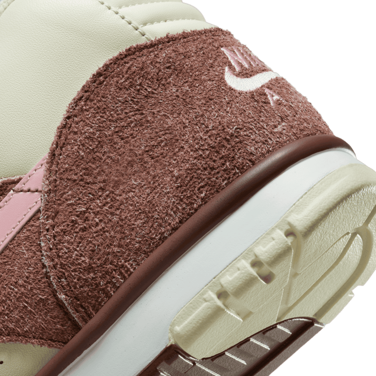 Nike Air Trainer 1 Valentine's Day (2023) Angle 5