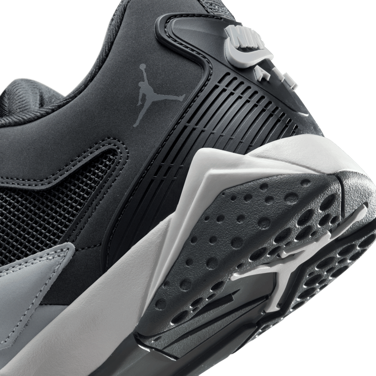 Jordan MVP 92 Anthracite Cool Grey Angle 8