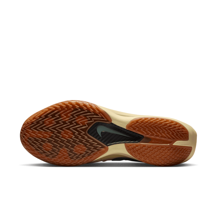 Nike GT Cut 3 Turbo Jrue Holiday Angle 2