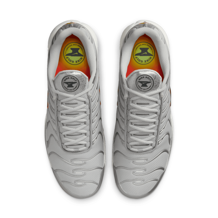 Nike Air Max Plus Golf US Open Angle 8