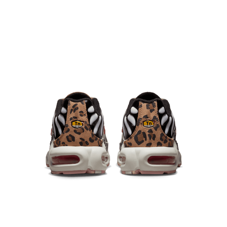 Nike Air Max Plus Animal (W) Angle 3