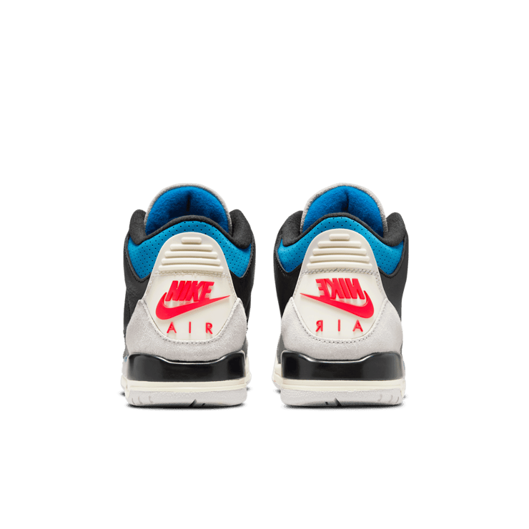 Air Jordan 3 Retro Rare Air Black Military Blue (GS) Angle 4