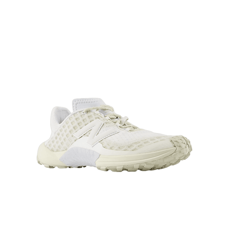 New Balance Minimus Trail Angora Sea Salt Angle 2