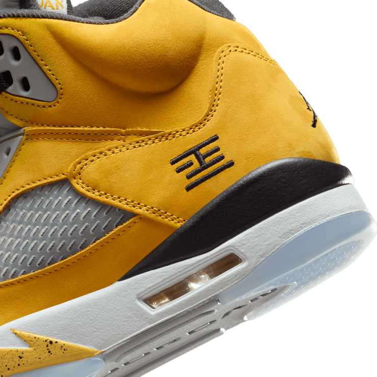Air Jordan 5 Retro Tokyo (2025) Angle 5