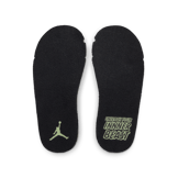Air Jordan 11 Retro Black Dark Raisin (GS) Angle 8