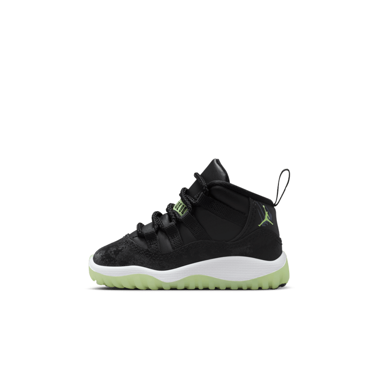 Air Jordan 11 Retro Black Dark Raisin (TD) Angle 1