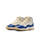 Air Jordan 11 Retro Rare Air (GS) Angle 3