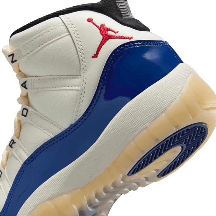 Air Jordan 11 Retro Rare Air (GS) Angle 10