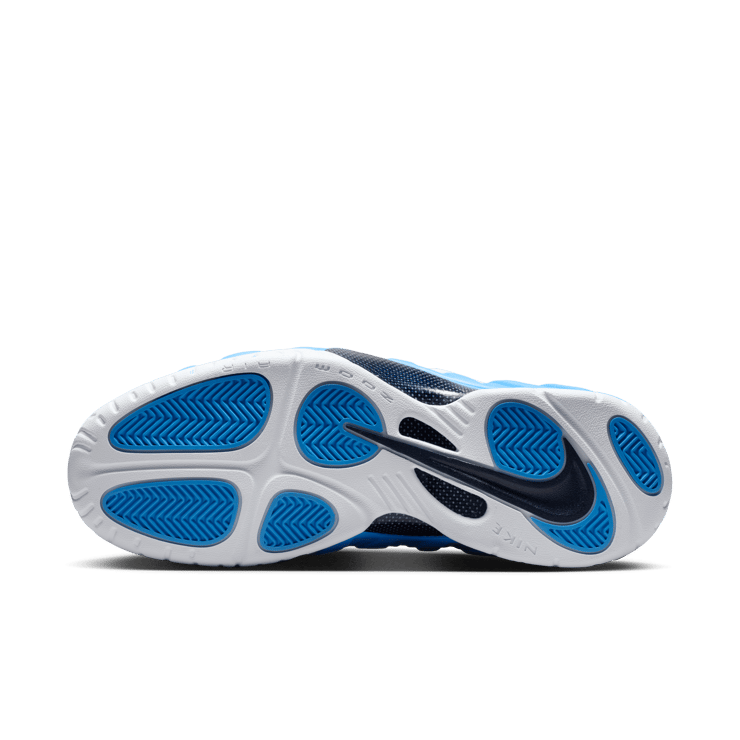 Nike Air Foamposite Pro University Blue Angle 3
