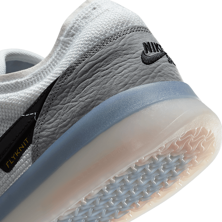 Nike SB PS8 Wolf Grey Angle 4