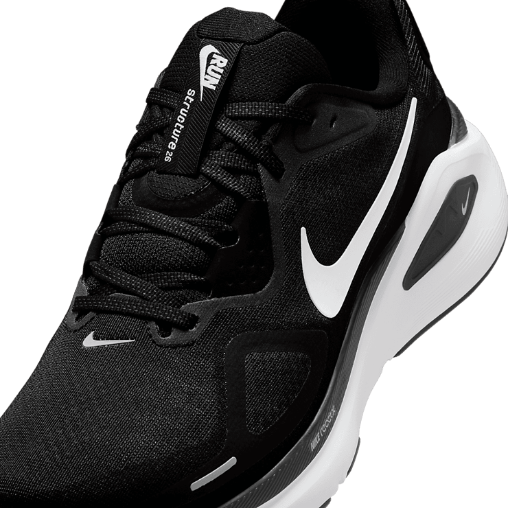 Nike Structure 26 Black White Angle 3