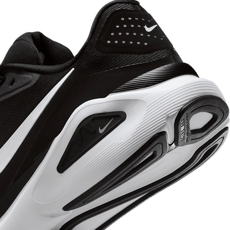 Nike Structure 26 Black White Angle 4