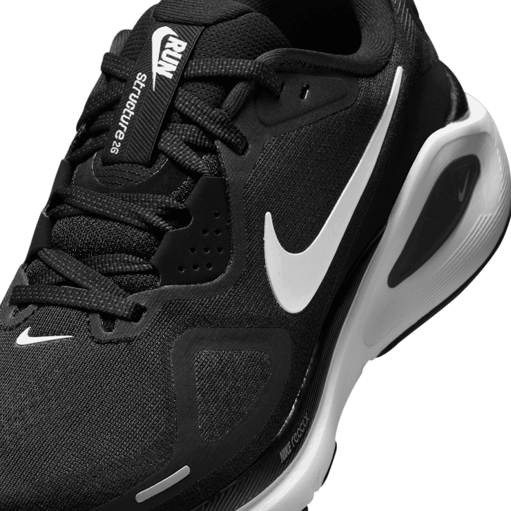 Nike Structure 26 Black White (W) Angle 4