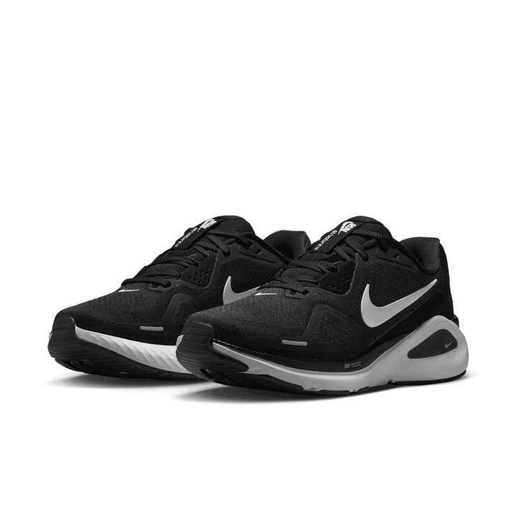 Nike Structure 26 Black White (W) Angle 3