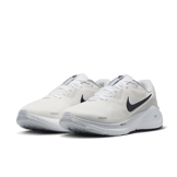 Nike Structure 26 White Black Angle 1